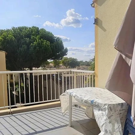 030 Cap D'agde 2 Pieces Et Mezzanine Avec Parking Apartment *